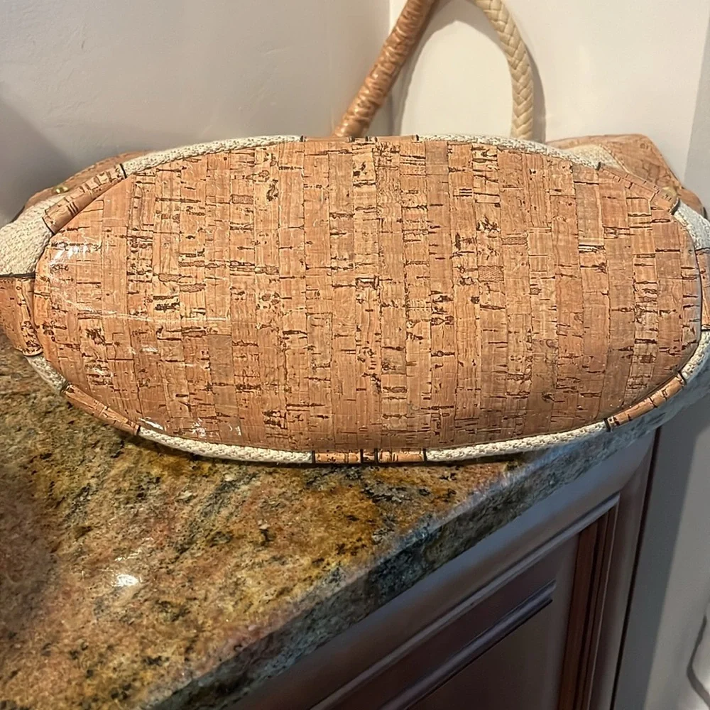 Anne Klein purse - Picture 3 of 5